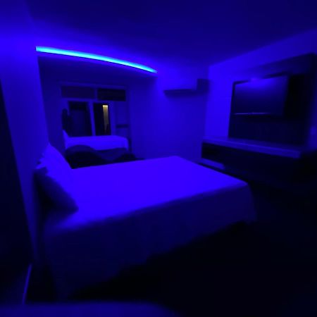 Motel Encuentro Tijuana Bagian luar foto