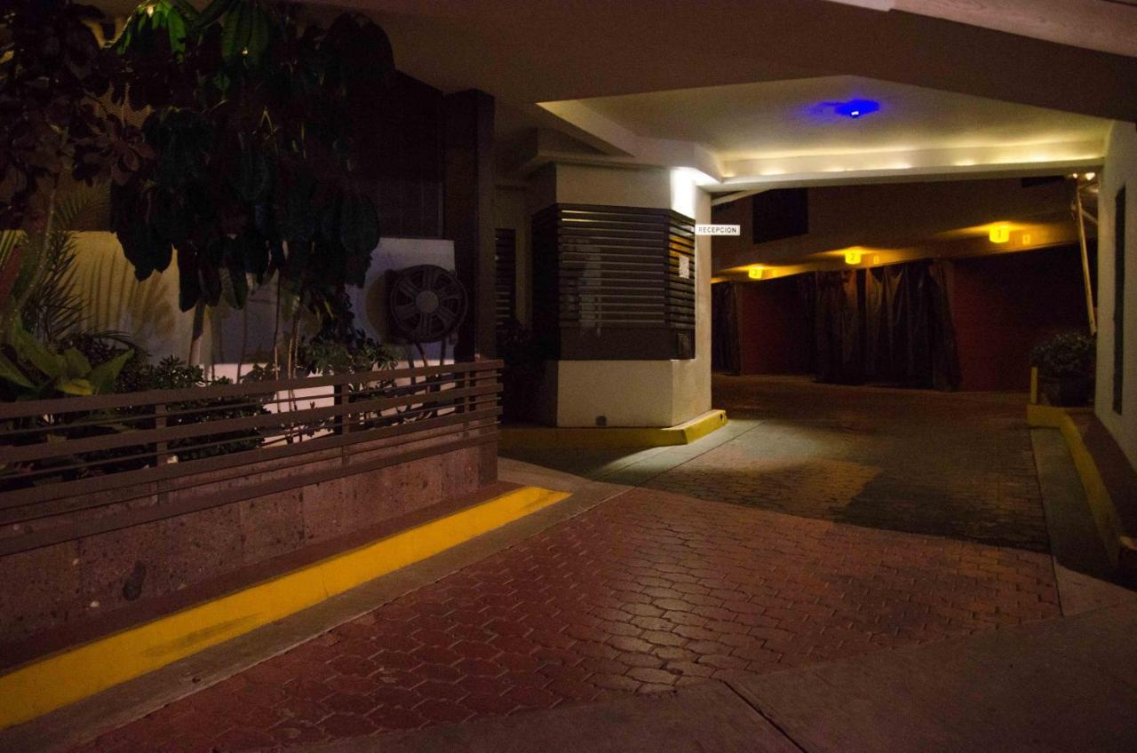 Motel Encuentro Tijuana Bagian luar foto