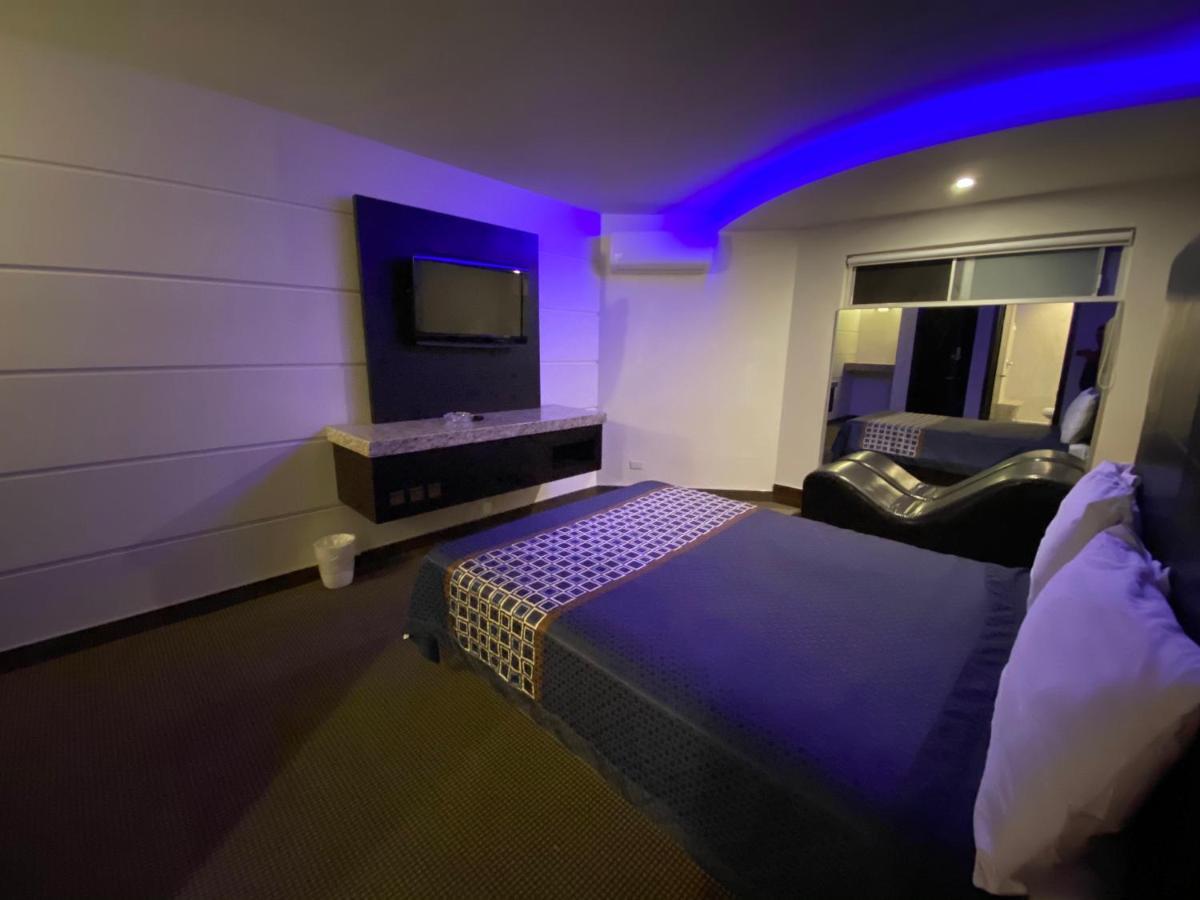 Motel Encuentro Tijuana Bagian luar foto