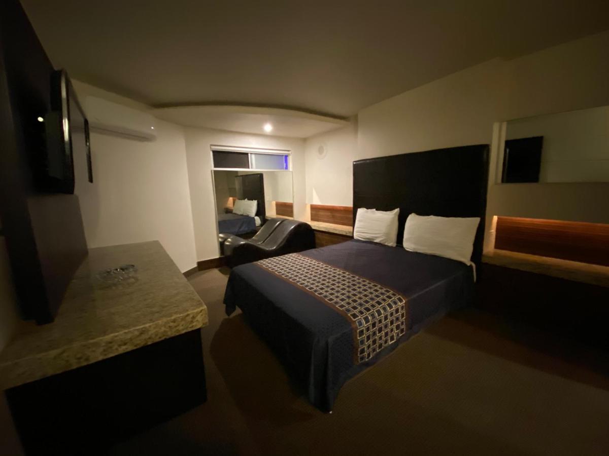 Motel Encuentro Tijuana Bagian luar foto